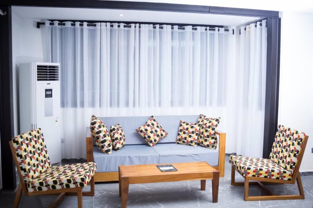 Elogia Hotel Lome Ngoại thất bức ảnh