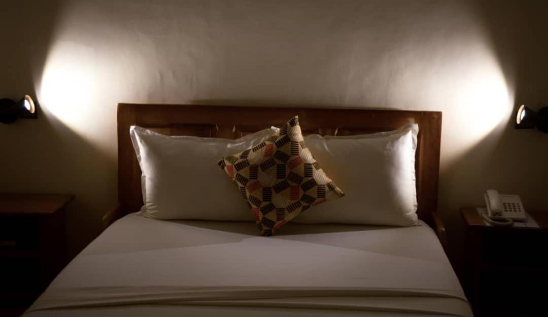 Elogia Hotel Lome Ngoại thất bức ảnh