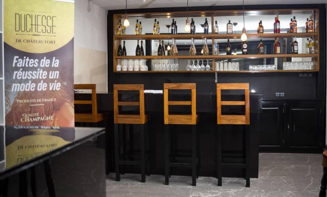 Elogia Hotel Lome Ngoại thất bức ảnh